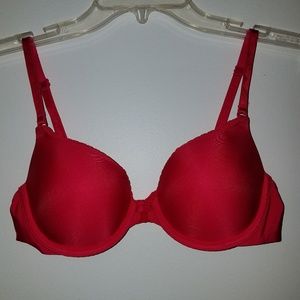 Red Victoria's Secret Bra 32C